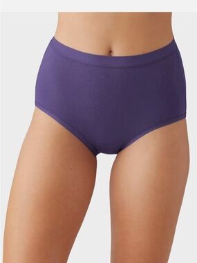 Wacoal Understated Cotton Briefs size small